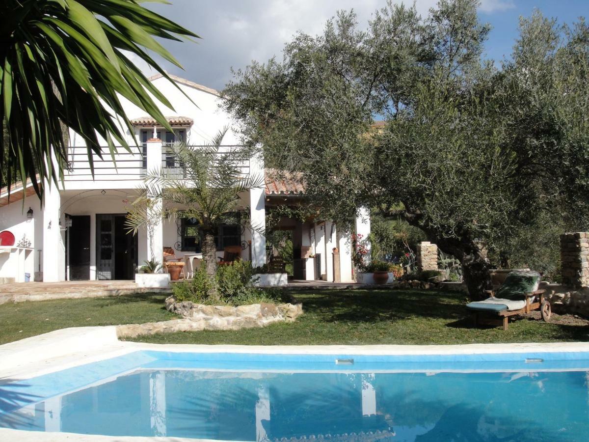 Villa La Fontana Cortes de la Frontera Esterno foto